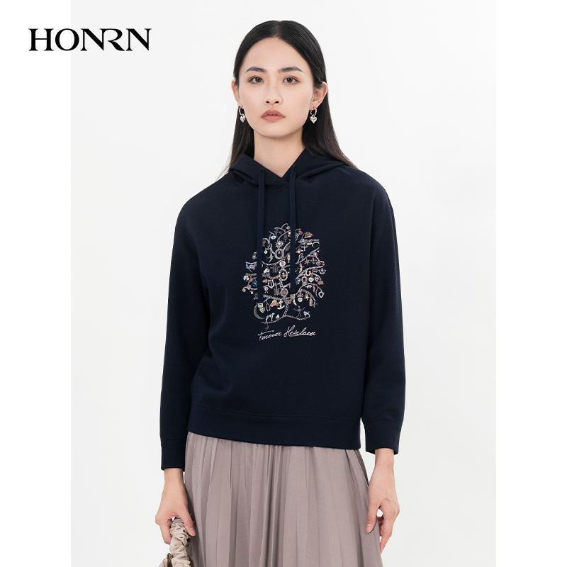 HONRN/红人休闲减龄修身显瘦长袖连帽套头卫衣女款秋冬HH55SY184