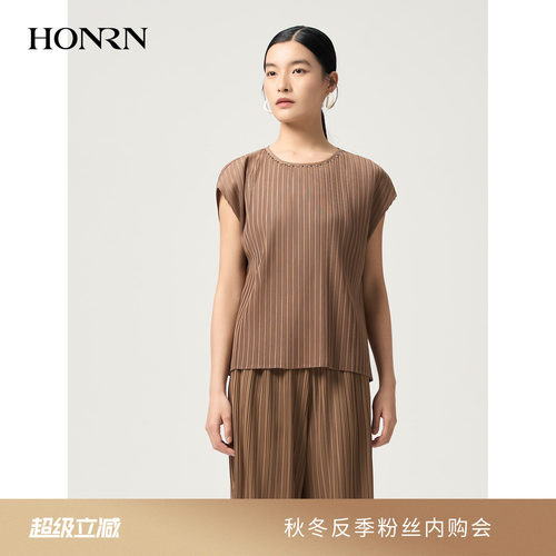红人三宅风褶皱连肩袖背心女夏