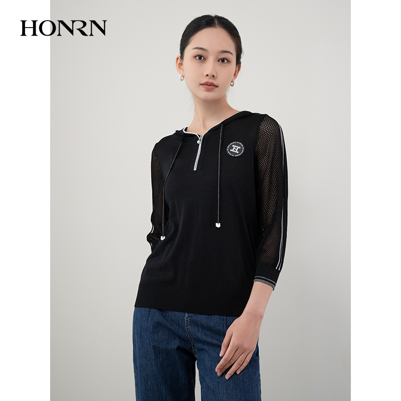 HONRN/红人黑色修身长袖带帽连帽镂空针织衫上衣女春秋HH11OM669