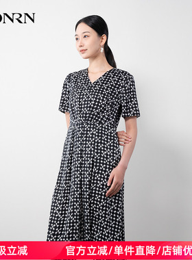 HONRN/红人黑白色印花v领短袖收腰显瘦a字连衣裙女夏HH22OL645