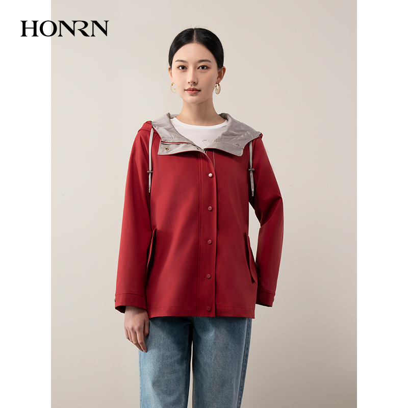 HONRN/红人休闲红色短款连帽收腰显瘦风衣外套女春秋HH11OF749