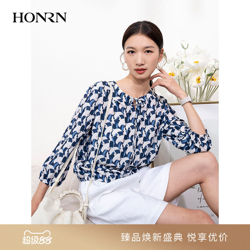 HONRN/红人宽松圆领套头衬衫上衣