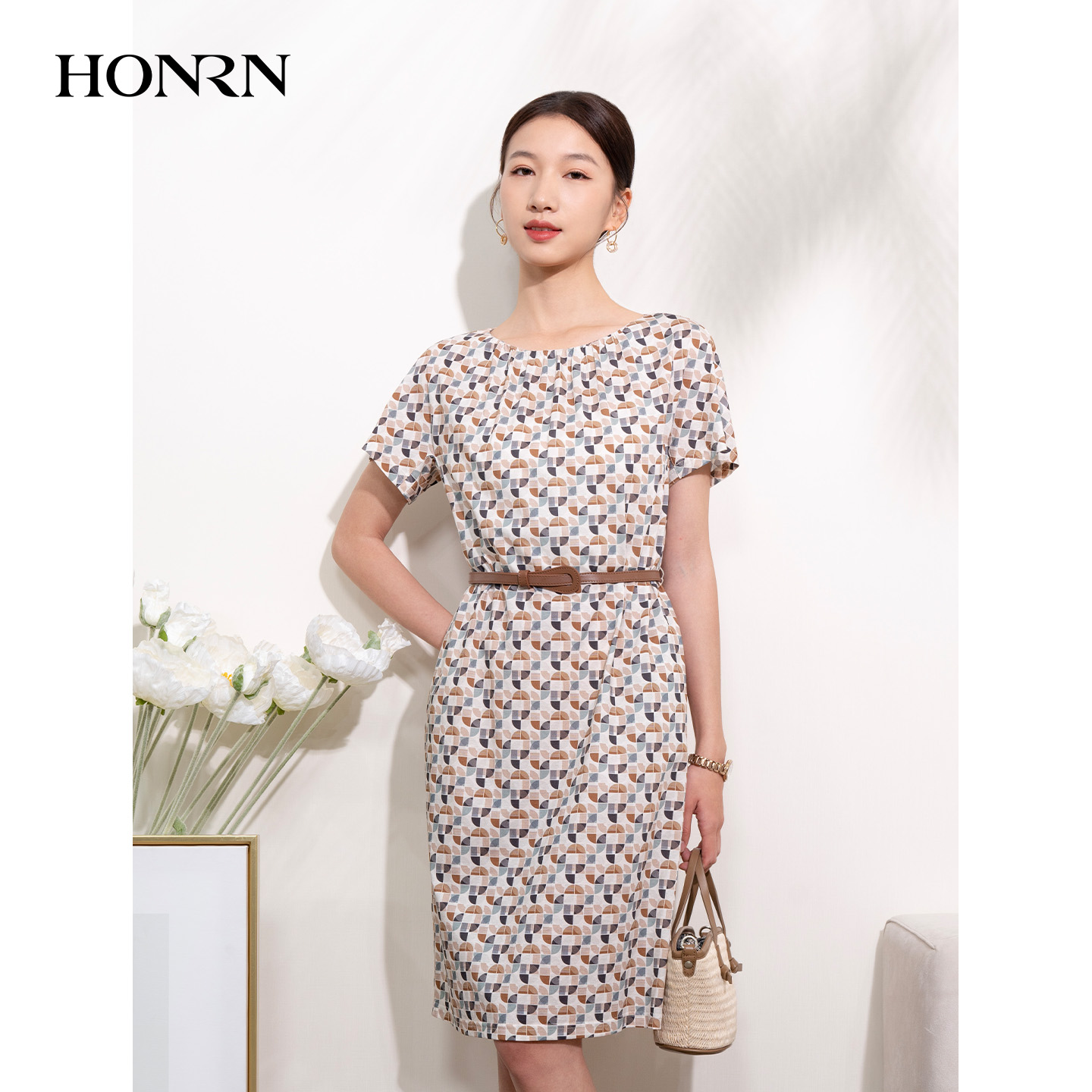 HONRN/红人气质印花纯棉圆领腰带收腰显瘦a字连衣裙女夏HI22OL487