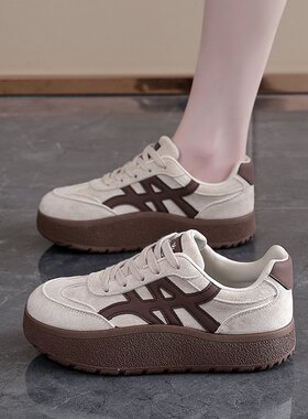 小白鞋女2026新款春秋爆款轻便软底运动板鞋百搭休闲旅游鞋L-85