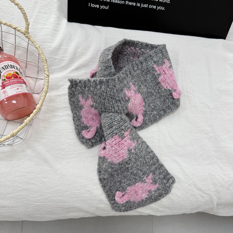 抽象卡通甜美穿孔交叉针织围巾女秋冬保暖简约懒人围脖学生inSD49