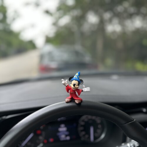 魔法师米奇汽车中控台摆件可爱卡通公仔车载装饰个性车内摆设