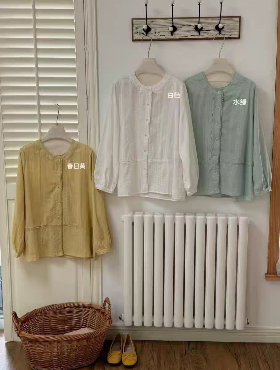 2026年春款日系甜美宽松复古圆领纯棉宽松显瘦刺绣百搭衬衣