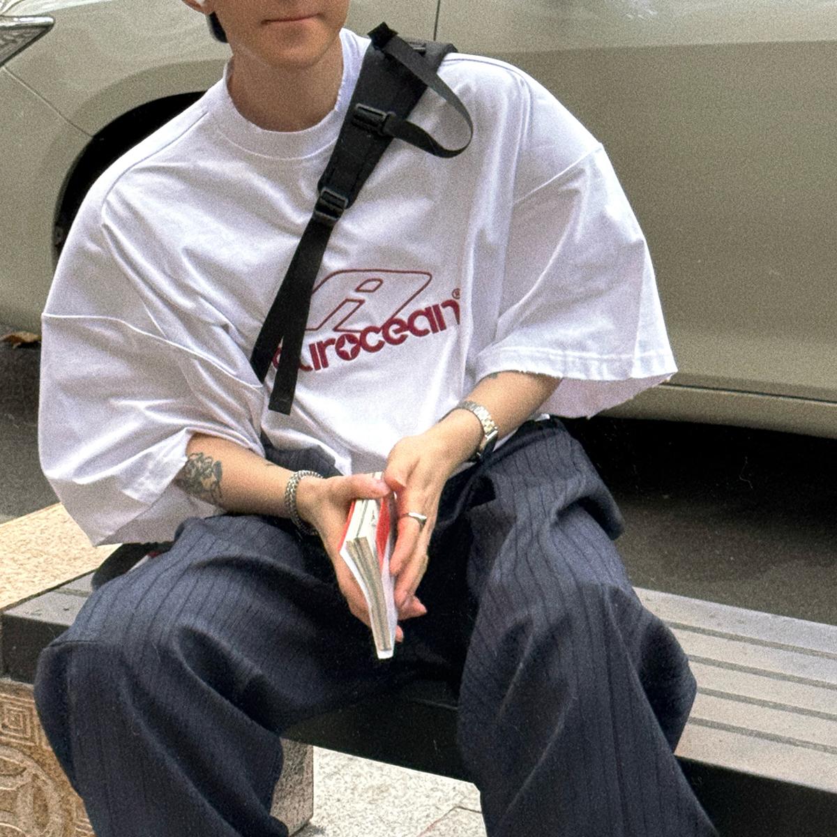 Aurocean经典红标刺绣T恤