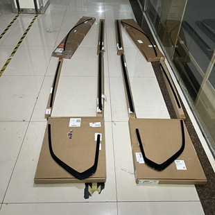 宝马X5G05G18X5MF95X7G07G07LCI原厂正品 亮黑色车门密封条