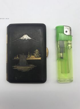 铁质纯金镶嵌 24k 烟盒