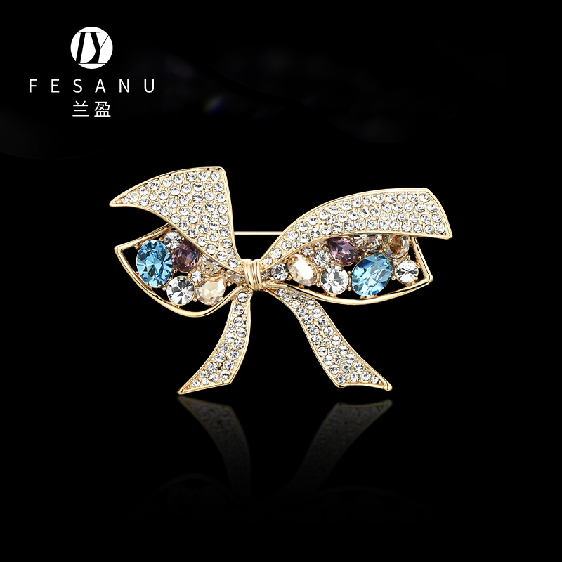 兰盈奥地利水晶蝴蝶结胸针