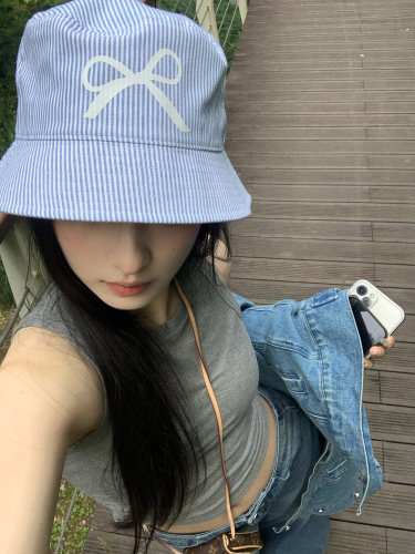 渔夫帽出游休闲女四季