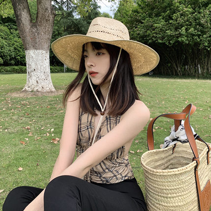 2021年沙滩度假草编帽女式大帽沿防晒出游遮阳韩版夏季拉菲草帽子