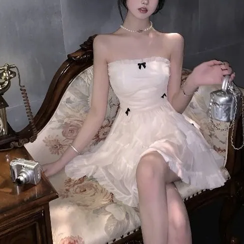 法式气质连衣裙名媛收腰抹胸公主蓬蓬短裙子夏季仙女礼服裙潮