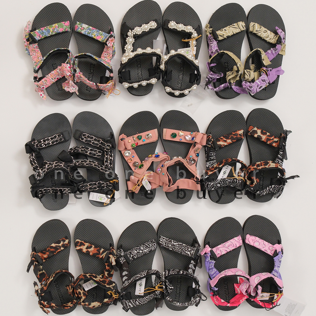 授权正品 Arizona Love 现货 25春夏超轻珍珠链条腰果花凉鞋