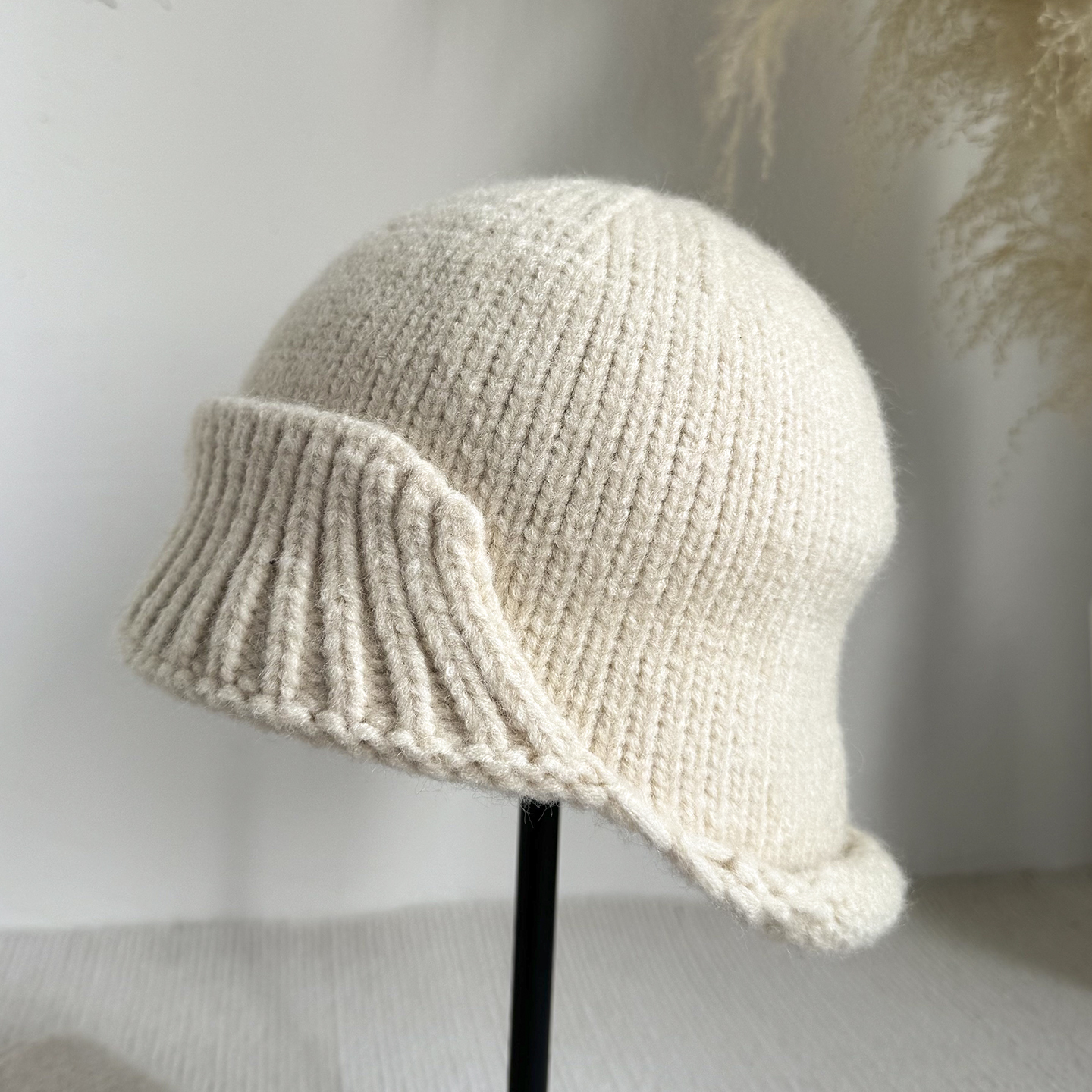 可爱卷边减龄显脸小护耳毛线帽时尚护耳帽秋冬保暖盆帽简约包头帽