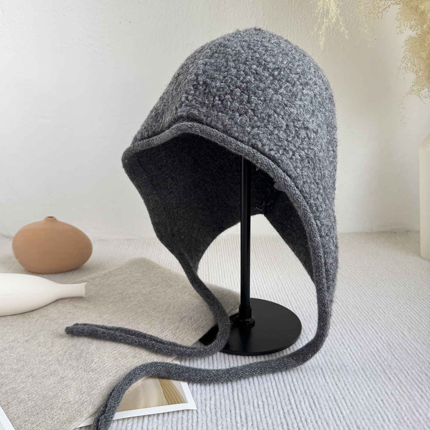 日系针织帽女秋冬保暖毛线帽长辫系带羊毛冷帽大头围时尚帽护耳帽,服饰配件/皮带/帽子/围巾,帽子,淘宝优惠券,粉丝福利购,淘宝优惠卷