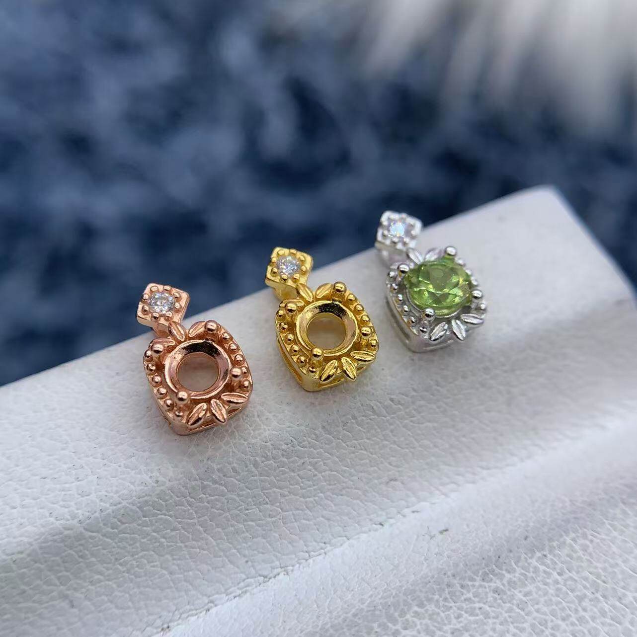 S925纯银吊坠空托圆形4*4mm简约小项坠橄榄石石榴石祖母绿小滴流