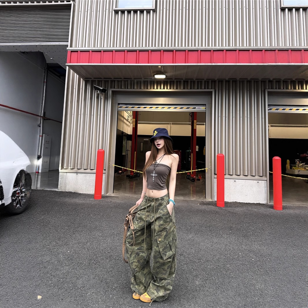 实拍2025修身简约辣妹抹胸上衣女美式复古抽绳阔腿工装牛仔裤