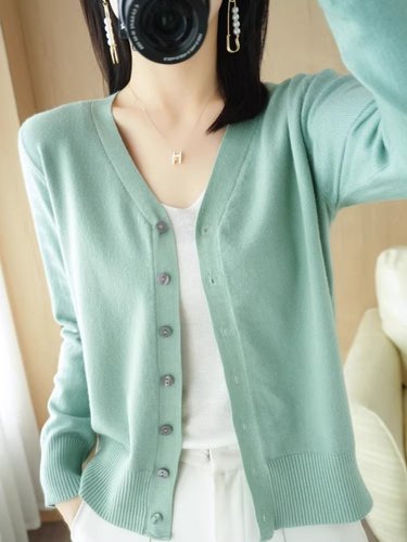 羊毛单排扣V领外搭螺纹针织衫