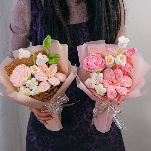 母亲节护士节玫瑰百合针织花束铃兰毛线编织送妈妈礼物毕业永生花