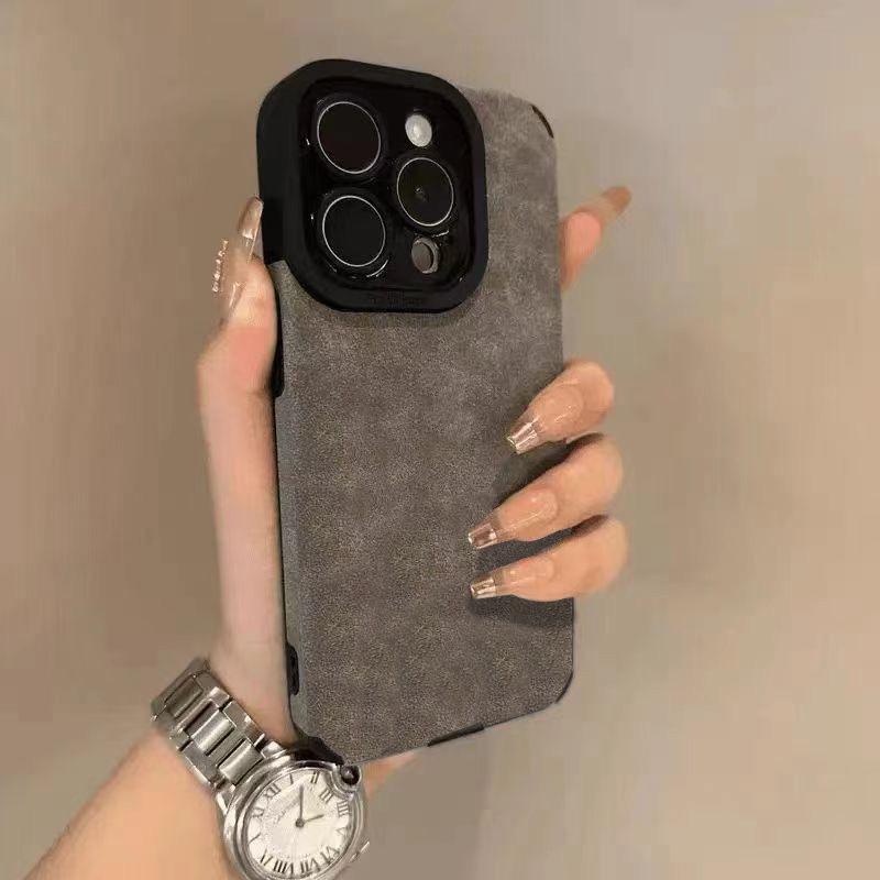 磨砂深灰色毛皮适用苹果16promax手机壳16新款iphone15promax创意13高级翻毛皮14PRO防摔12小众11全包女男款