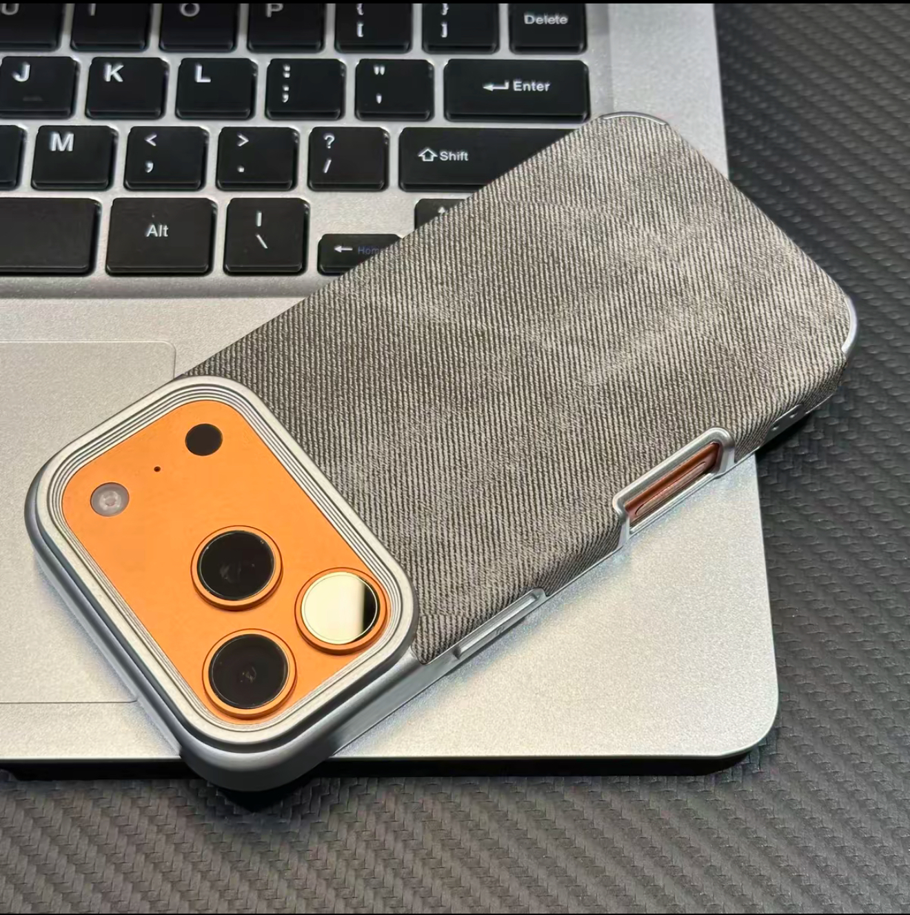 灰色牛仔纹适用苹果17手机壳iPhone15promax新款16复古13/12华为p70荣耀300潮流vivox200简约oppo小米14防摔