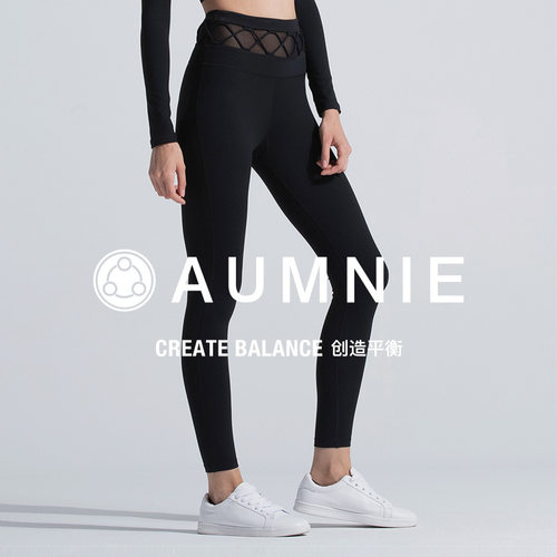 AUMNIE澳弥尼螺旋透气速干瑜伽服