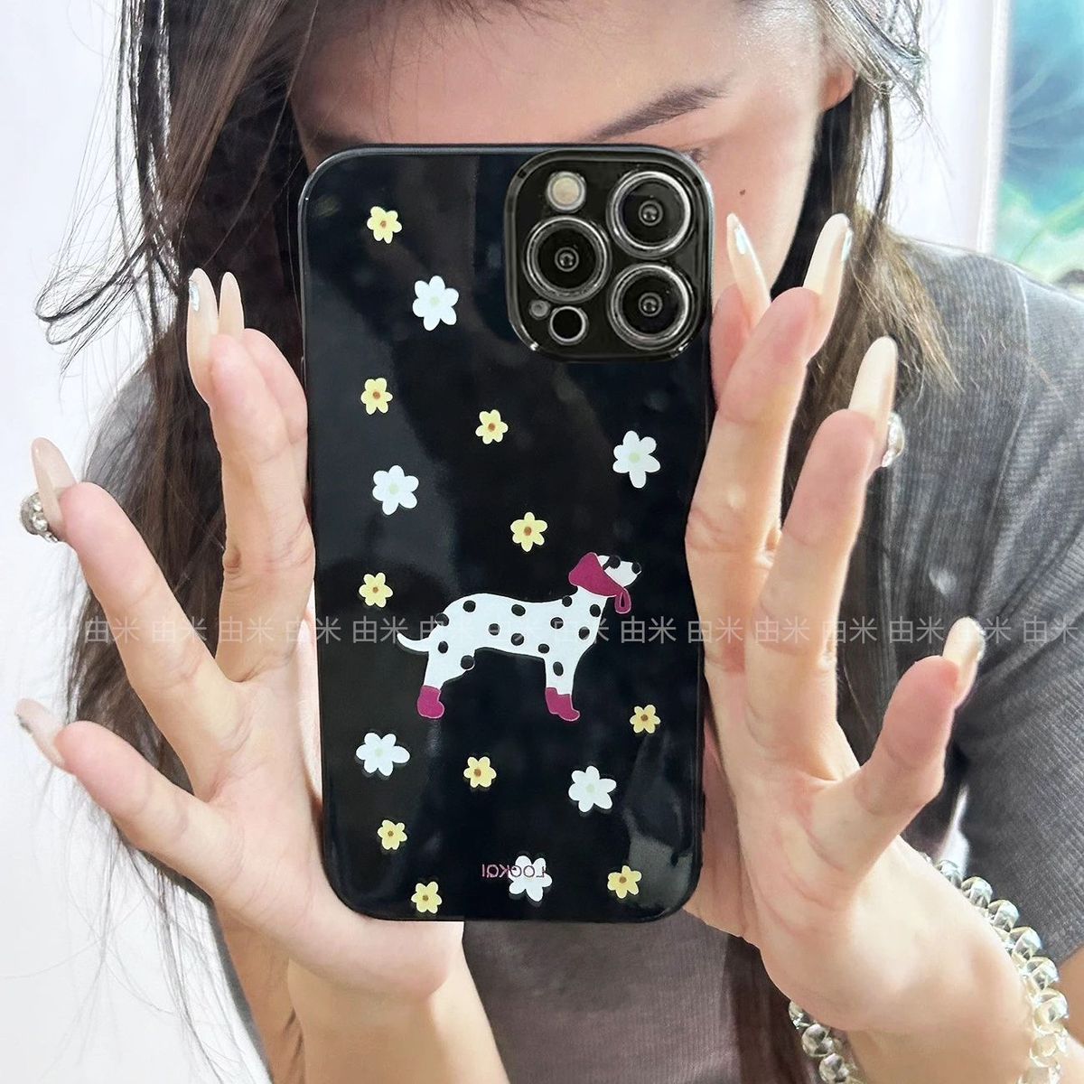 可爱斑点狗适用iPhone14Pro/17手机壳11/6/xr苹果14/15Promax软情侣8p手机壳简约