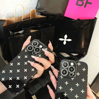 潮酷十字花适用iPhone14/15Pro手机壳11/13/16Proma全包6s/8p/12
