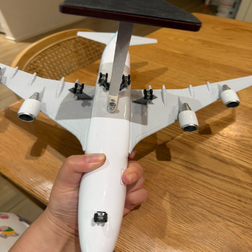 飞机模型国泰航空波音747，全长47厘米左右 成色:几乎全新