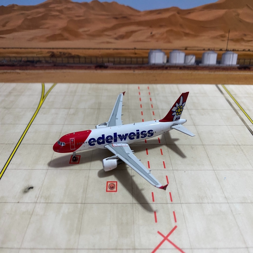 Phoenix 11232 瑞士雪绒花航空 A320-200 HB-IJU 1:400註： 請不