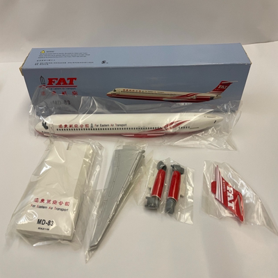 MD-83客机（1:150/官方产品），俗称蜡肠狗，少有的机型，值得收