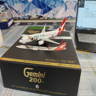 Qantas 澳洲航空 Boeing 737-800 Bring It On Rugby橄榄球彩绘