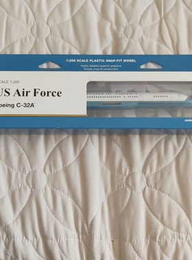 1:200  Hogan。美空军C-32A（B757）国务卿专机。包顺丰特快