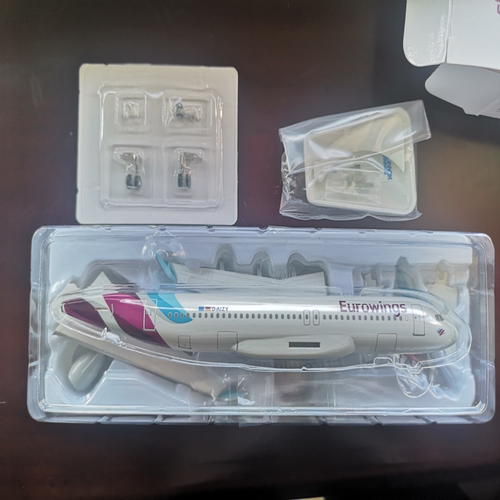 客机飞机模型Hogan 1:200 欧洲之翼航空 Airbus A320 ！配件齐