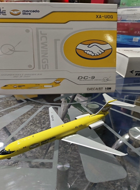 JC Wings 1:200 美客多网货机 DC-9F 注册号：XA-UOG  全套原盒