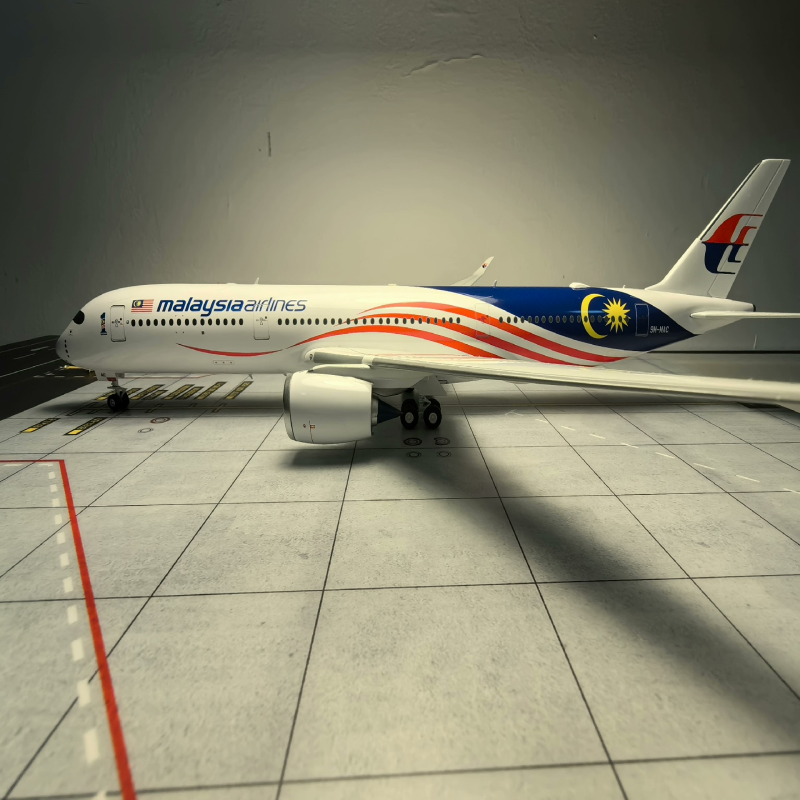 Inflight 1:200 马来西亚航空公司(MALAYSIA AIRLINES SYSTEM B
