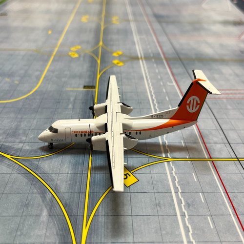 ALBATROS JC Wings 立荣航空 Dash8 冲八 B-15225 1:200 无瑕免