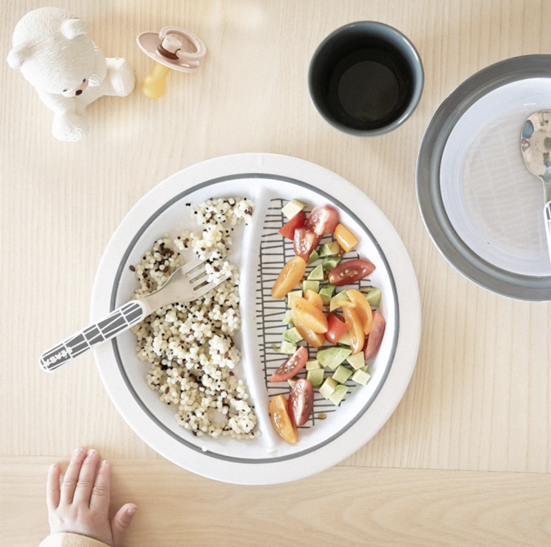 2个包邮 出口法国INS风儿童餐具分餐盘米饭面条碗宝宝分格盘防滑
