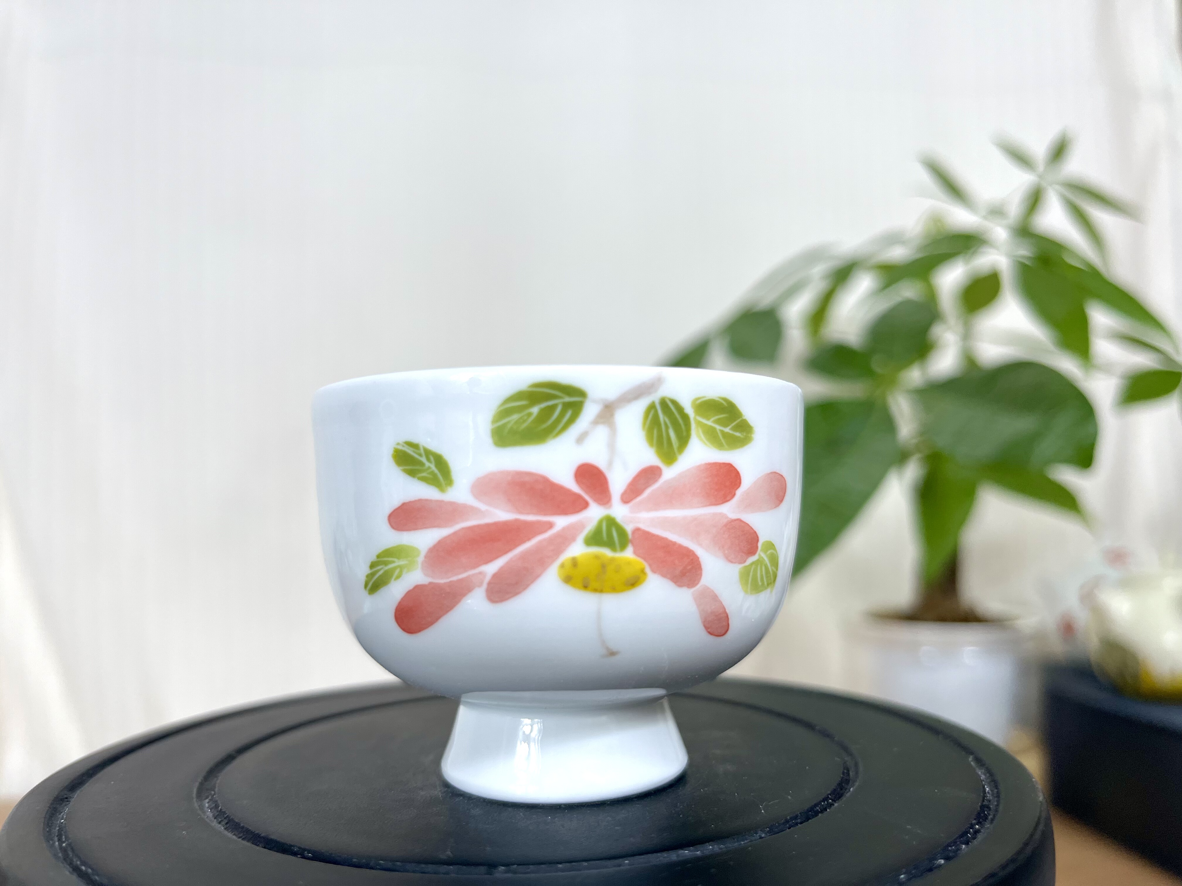 手绘陶瓷花口品茗杯功夫茶具单杯新中式19.9元专区