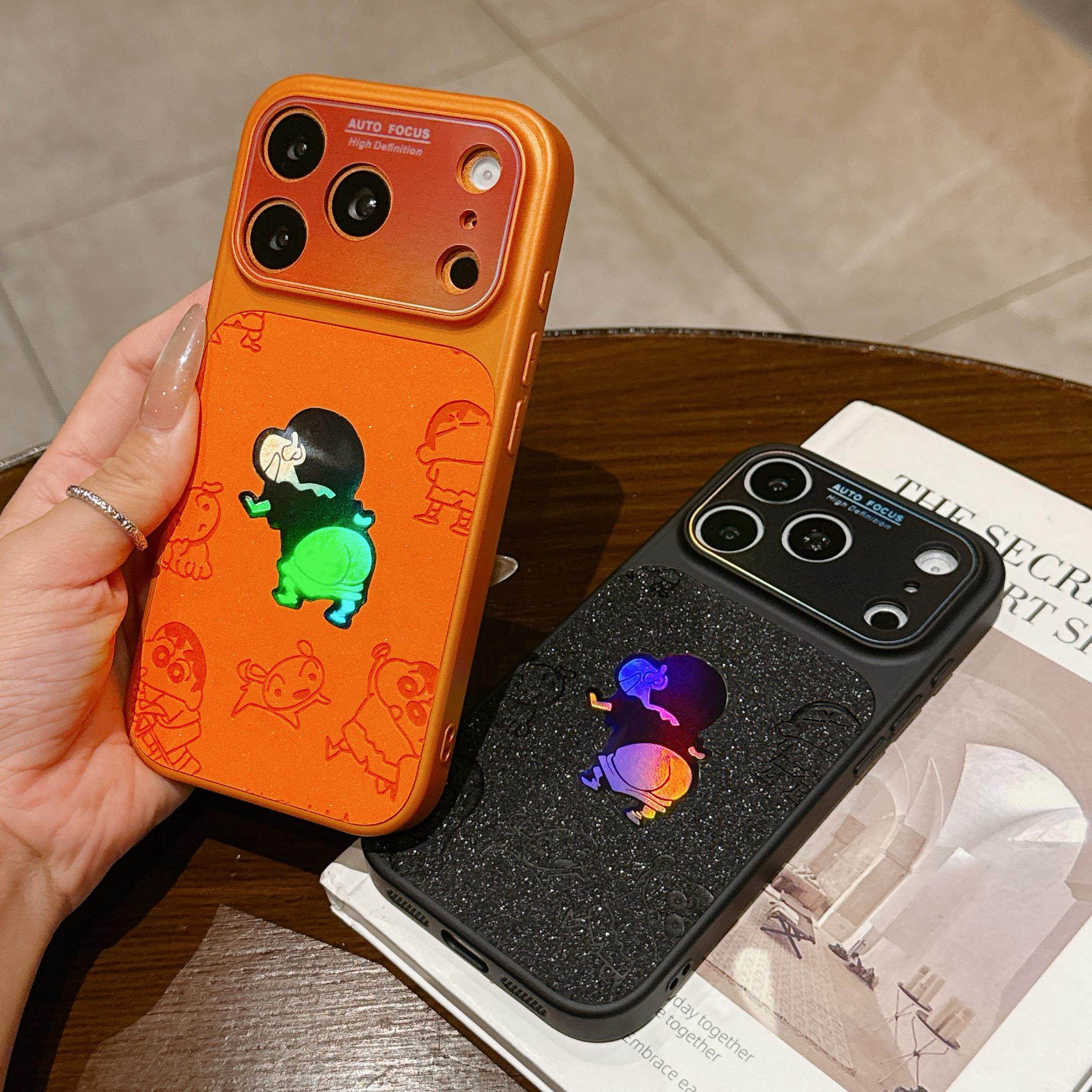 镭射蜡笔小新适用iphone17全包壳