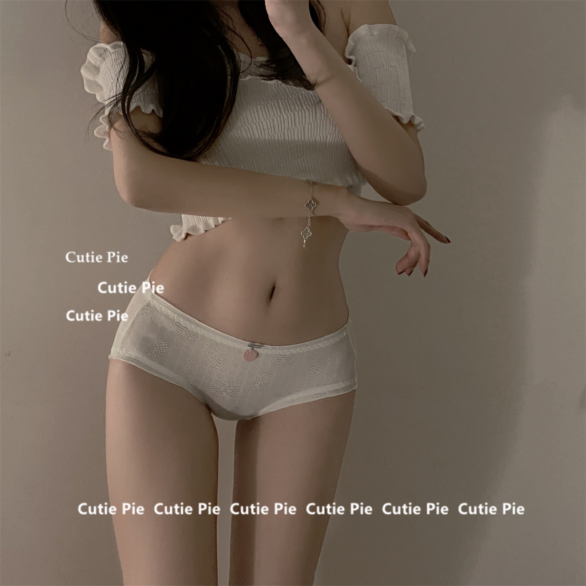 cutie：可爱小草莓内裤中腰透气木耳边纯棉裆学生日系女士内裤