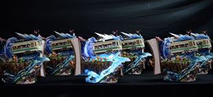 【尾款】丈青GK Soar 电车 限量 雕像
