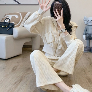 早秋款穿搭2026年新款女装春秋时尚卫衣外套运动休闲长裤两件套装