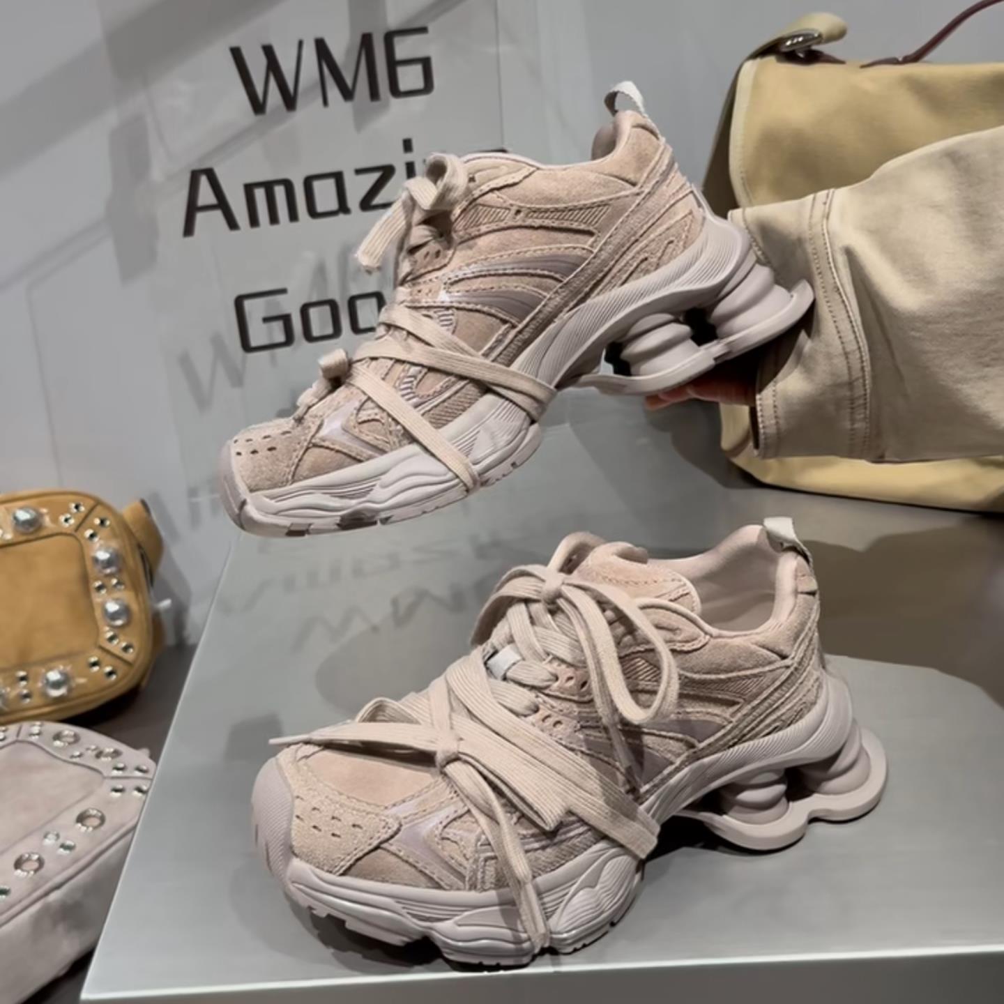 WM6欧货女鞋2025秋季新款牛猄拼色圆头双系带气垫厚底运动休闲鞋