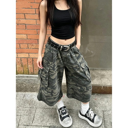 大码胖mm美式街头大口袋迷彩七分牛仔裤女夏季辣妹阔腿直筒工装裤