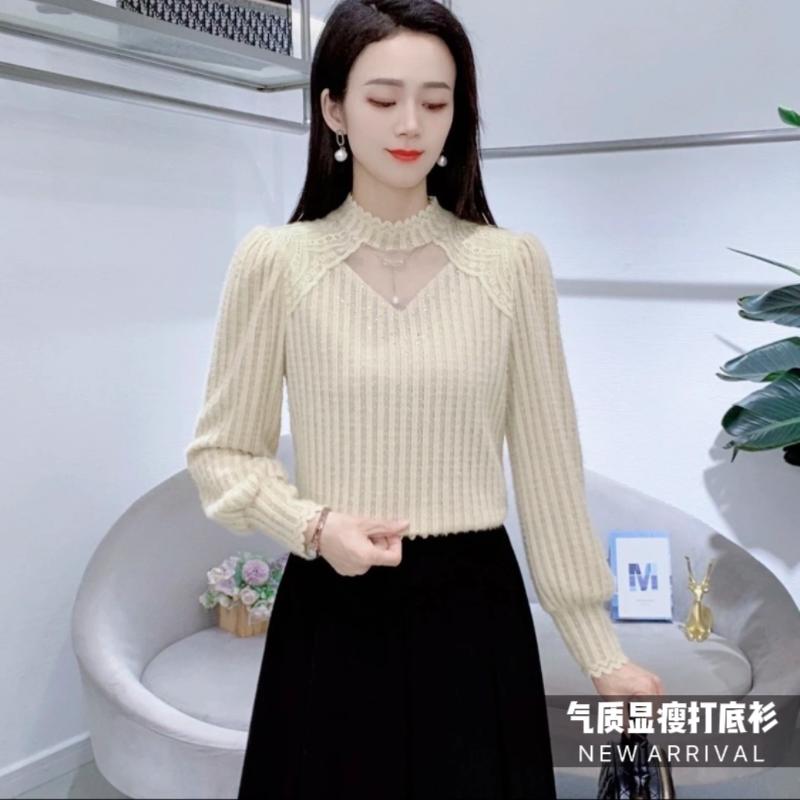 推荐半高领长袖蕾丝打底衫女秋冬装新款洋气镂空加绒毛衣修身显瘦