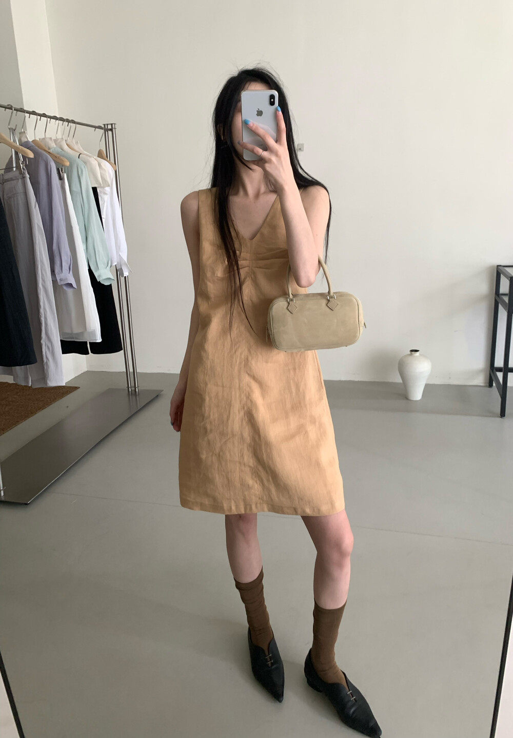 L.z韩版夏季新品2026夏日清新苎麻短款抽褶背心连衣裙 女246194