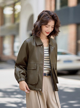 复古风翻领皮衣外套女短款秋季新款军绿色机车夹克小个子帅气上衣